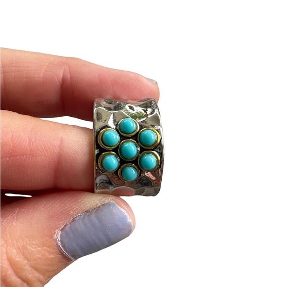 Hammered Sterling Silver Turquoise Flower Ring - Picture 2 of 6